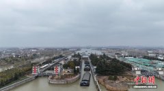 苏北运河淮安船闸多措并举 跑出节后复工复产“加速度”