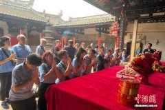 马来西亚雪隆李氏宗亲会赴福建祭祖